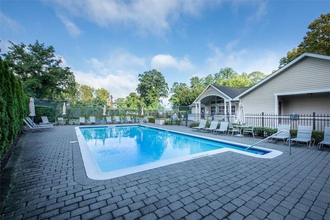 14 Hudson Dr, Condo with 3 bedrooms, 4 bathrooms and 2 parking in Dobbs Ferry NY | Image 30