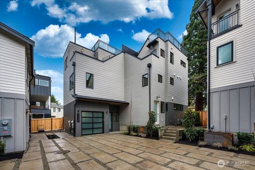 b-13544 39th Ave Ne, Seattle, WA, 98125-3808 | Card Image