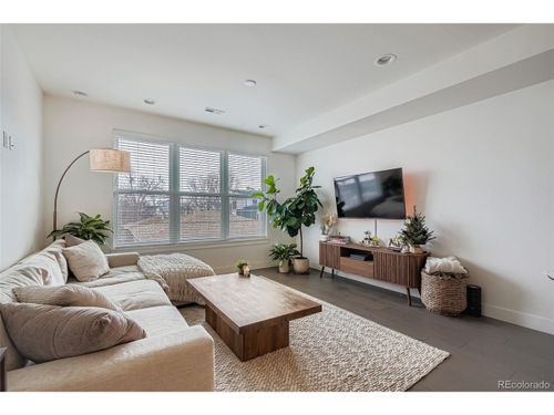 unit-7-3222 W 19th Ave, Denver, CO, 80204-2073 | Card Image