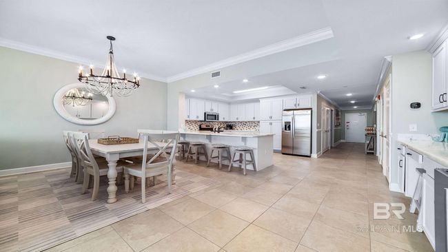 Dining Area | Image 11