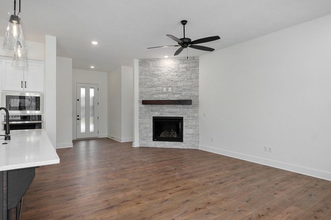 2423 E Cardinal St-8 | Image 8