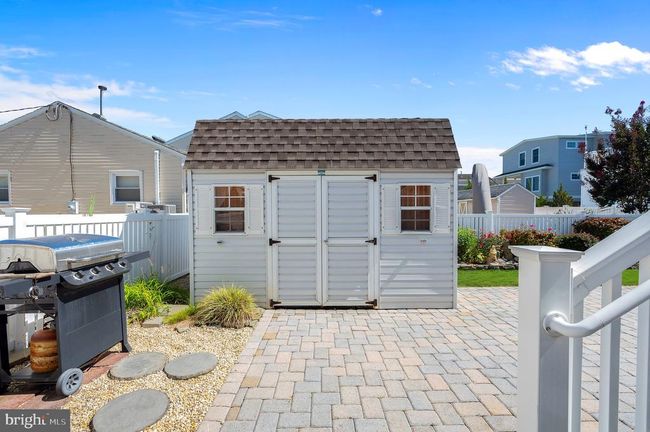 106 S Barnegat Ave, House other with 5 bedrooms, 2 bathrooms and null parking in Surf City NJ | Image 39