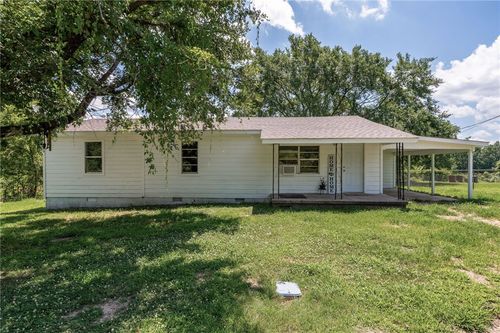 1046 Pleasant Hill Rd, Mulberry, AR, 72947-8560 | Card Image