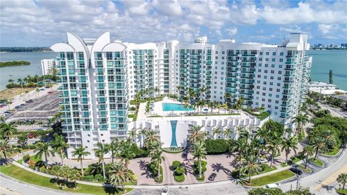 512-7900 Harbor Island Dr, North Bay Village, FL, 33141-4281 | Card Image