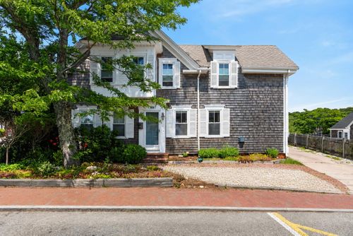 unit-3-484 Commercial St, Provincetown, MA, 02657-2414 | Card Image