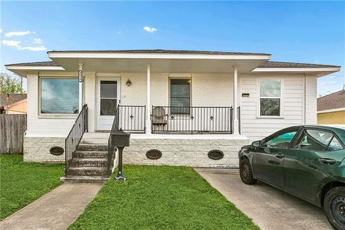 3824 W Louisiana State Dr, Kenner, LA, 70065-1602 | Card Image