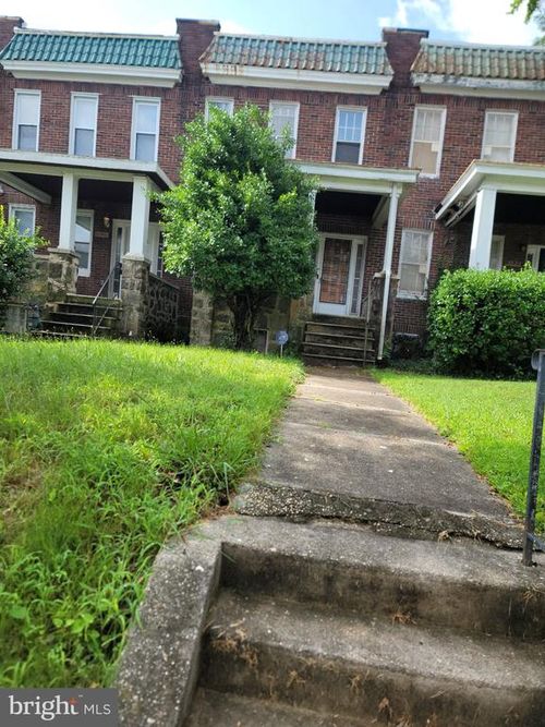 3327 Mondawmin Ave, BALTIMORE, MD, 21216-2320 | Card Image