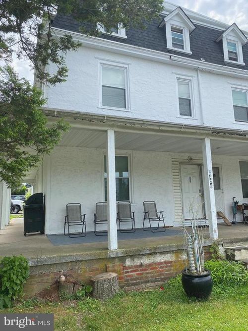 1d-2420 Welsh Rd, WILLOW GROVE, PA, 19090-4529 | Card Image