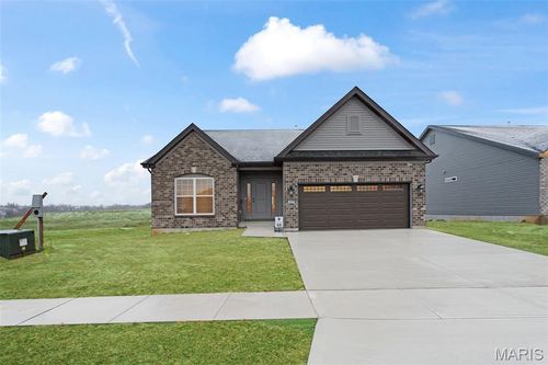208 Discovery Meadows Pl, O Fallon, MO, 63366-6009 | Card Image