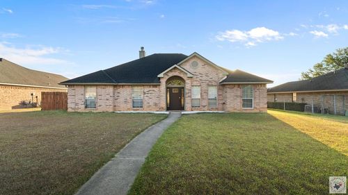 54 Fernwood Dr, Texarkana, TX, 75503-1652 | Card Image