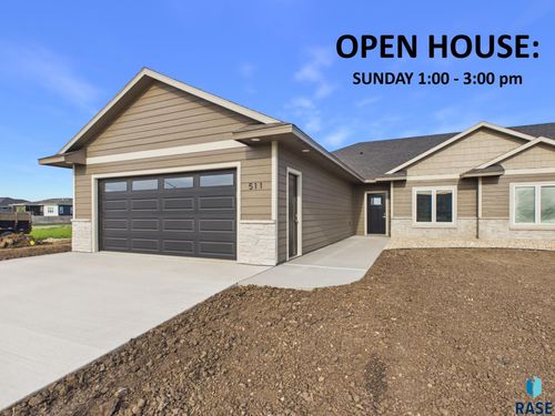 511 Bunyan Dr Drive, Harrisburg, SD, 57032-8293 | Card Image