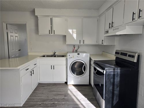 apt-1-2937 Stewart Ave, Las Vegas, NV, 89101-4723 | Card Image