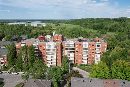 613-225 Alvin Rd, Ottawa, ON, K1K4H6 | Card Image