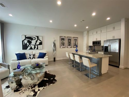 apt-3503-1901 Post Oak Blvd, Houston, TX, 77056-3942 | Card Image