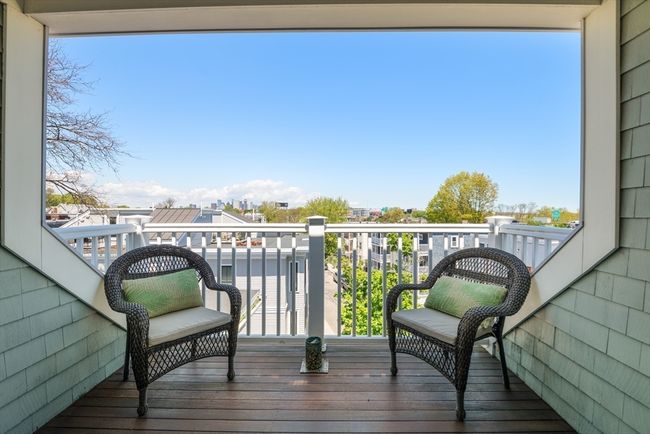 APT-3 - 84 Romsey St, Condo with 3 bedrooms, 2 bathrooms and 2 parking in Boston MA | Image 22