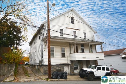 745 Main St, Edwardsville, PA, 18704-1700 | Card Image