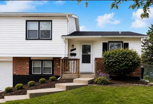 3740 Highland Pl, Country Club Hills, IL, 60478-4833 | Card Image