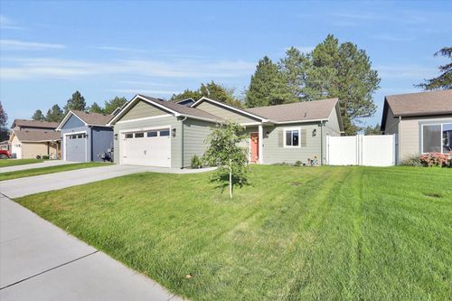2316 N Sundance St, Spokane Valley, WA, 99016-5479 | Card Image