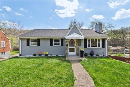 902 Marjorie Dr, Pittsburgh, PA, 15223-1312 | Card Image