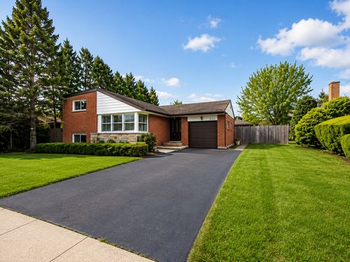 360 E Huntington Ln, Elmhurst, IL, 60126-3625 | Card Image