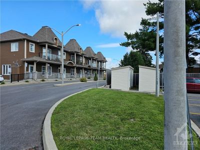 203 - 245 Equinox Dr, Condo with 2 bedrooms, 1 bathrooms and 1 parking in Embrun ON | Image 2