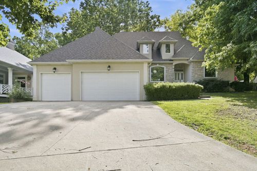 1628 S Charing Rd, Springfield, MO, 65809-2142 | Card Image