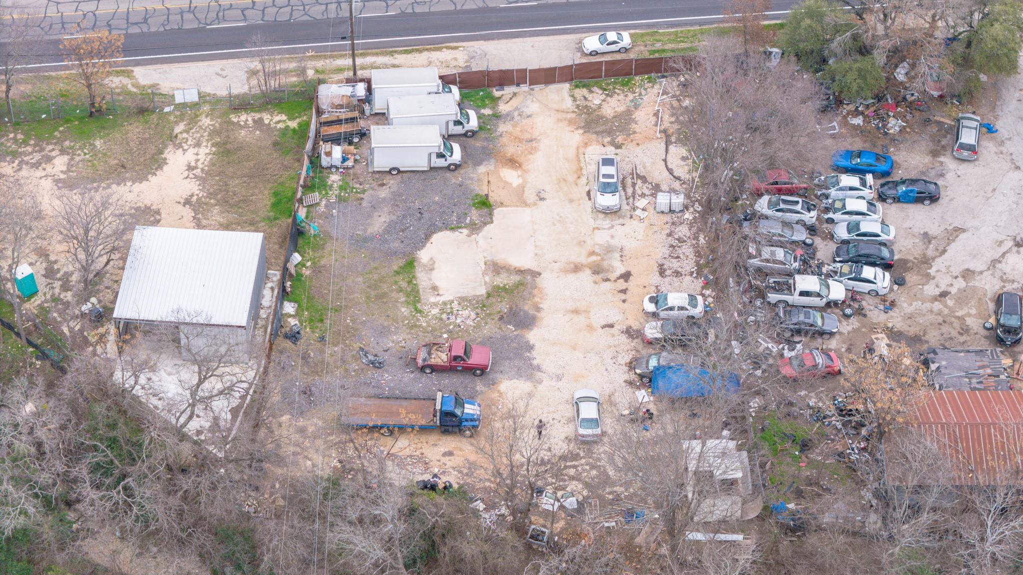 Land in Austin 3