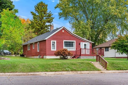 113 7th Ave, Shell Lake, WI, 54871-7604 | Card Image