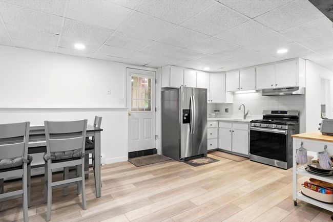 25 Summer St, House other with 4 bedrooms, 3 bathrooms and 6 parking in Nahant MA | Image 24