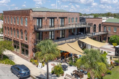 105 N 2nd St, Palatka, FL, 32177-3712 | Card Image