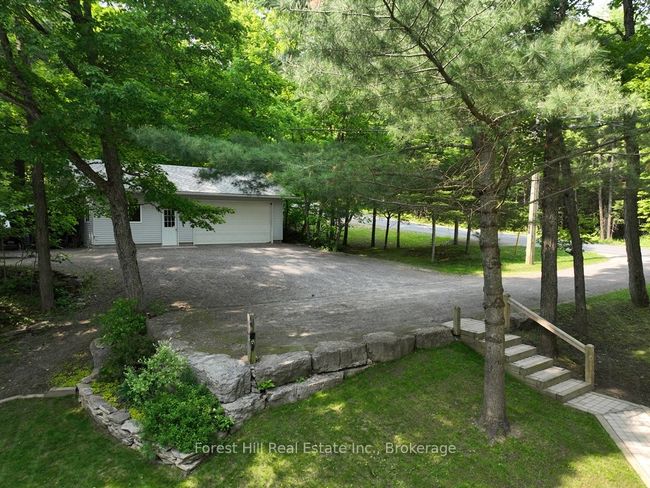 1131 Buckslide Rd, House other with 3 bedrooms, 1 bathrooms and 6 parking in Algonquin Highlands ON | Image 8