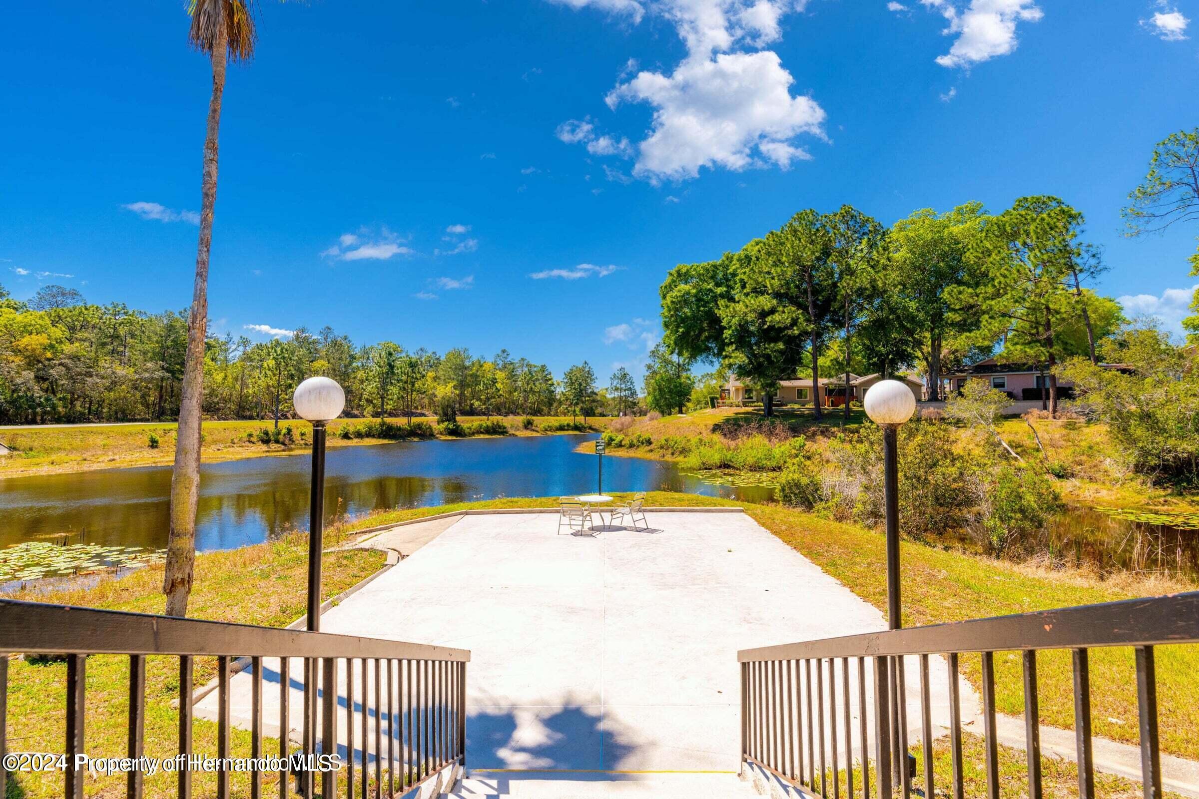 Sturbridge Ct, Weeki Wachee, FL 34613