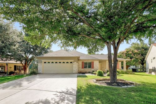 107 Lynn Cv, Georgetown, TX, 78633-4946 | Card Image