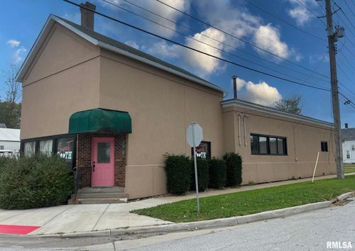 500 46th St, Rock Island, IL, 61201-2129 | Card Image