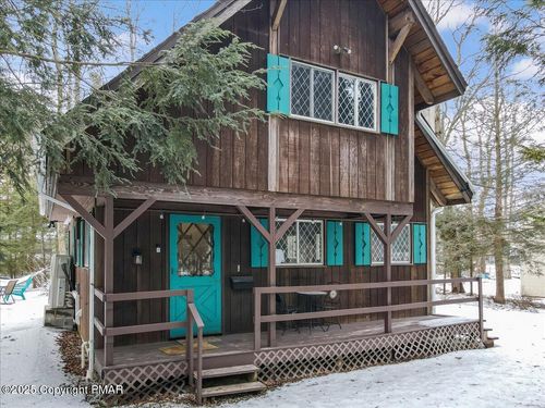 129 Echo Lake Rd, Tobyhanna, PA, 18466-8285 | Card Image