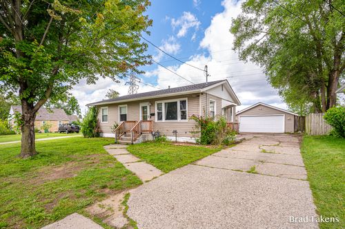 1852 Collingwood Ave Sw, Wyoming, MI, 49519-1245 | Card Image