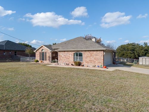 300 Danzig Drive, Kempner, TX, 76539 | Card Image