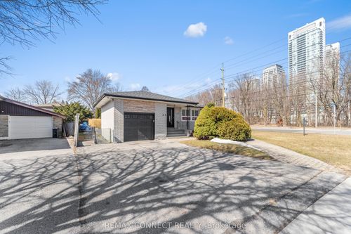 54 Saratoga Dr, Scarborough, ON, M1P4J1 | Card Image