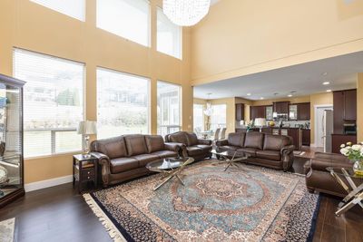 10718 247a St, House other with 5 bedrooms, 3 bathrooms and 4 parking in Maple Ridge BC | Image 3