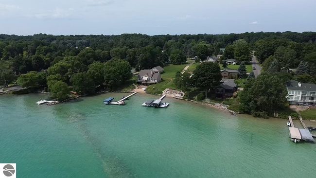12305 3 Rd St, House other with 5 bedrooms, 4 bathrooms and null parking in Kewadin MI | Image 67