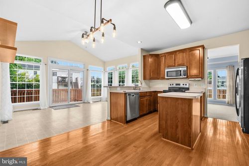 6145 Waverly Way, BEALETON, VA, 22712-5603 | Card Image