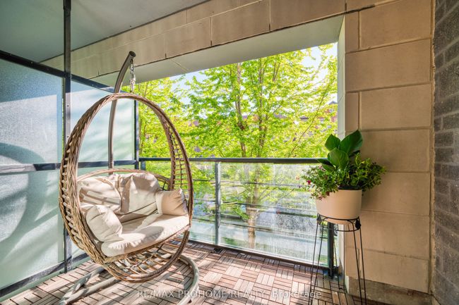 213 - 21 Clairtrell Rd, Condo with 2 bedrooms, 2 bathrooms and 1 parking in Toronto ON | Image 20