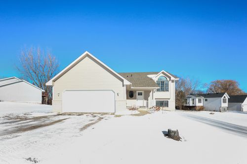 6821 Forest Rd, Rockford, MN, 55373-9373 | Card Image