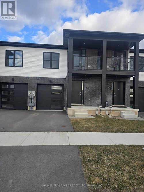 18 Marina Pl, Welland, ON, L3B0N7 | Card Image