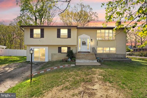 3214 Waverly Dr, FREDERICKSBURG, VA, 22407-6919 | Card Image