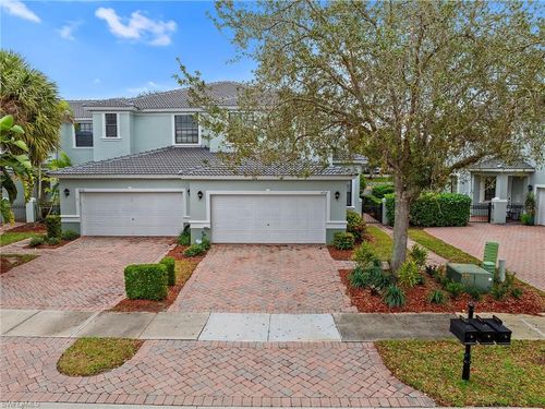 65-14764 Pinnacle Pl, NAPLES, FL, 34119-4100 | Card Image