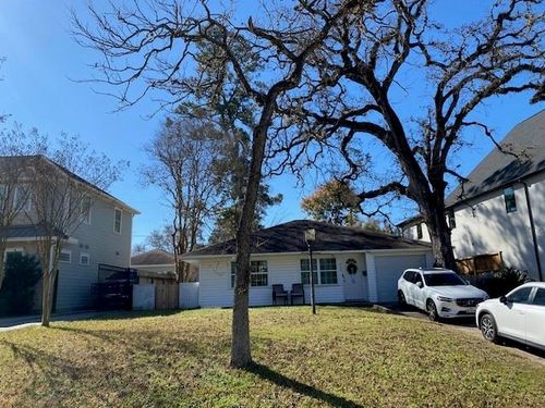 955 Althea Dr, Houston, TX, 77018-5303 | Card Image