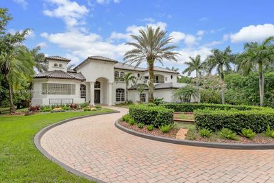 1535 Sw 112th Ave, House other with 8 bedrooms, 6 bathrooms and null parking in Davie FL | Image 1