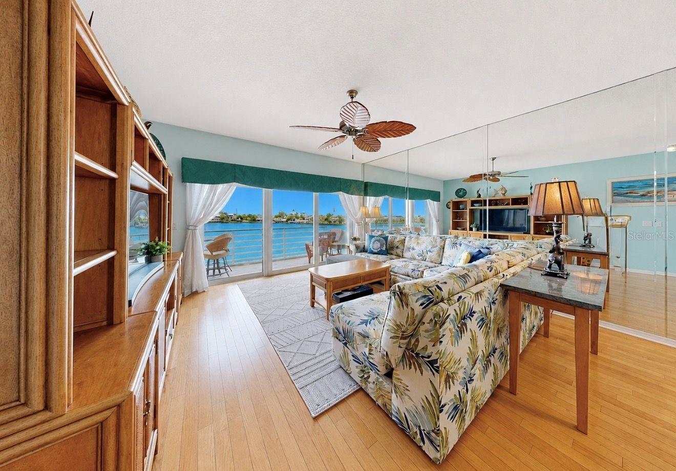 Residential Lease in ST PETE BEACH 3