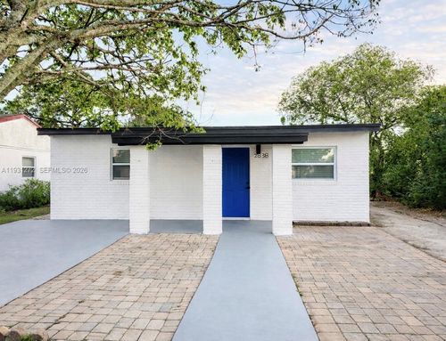 2838 Nw 4th St, Pompano Beach, FL, 33069-2105 | Card Image